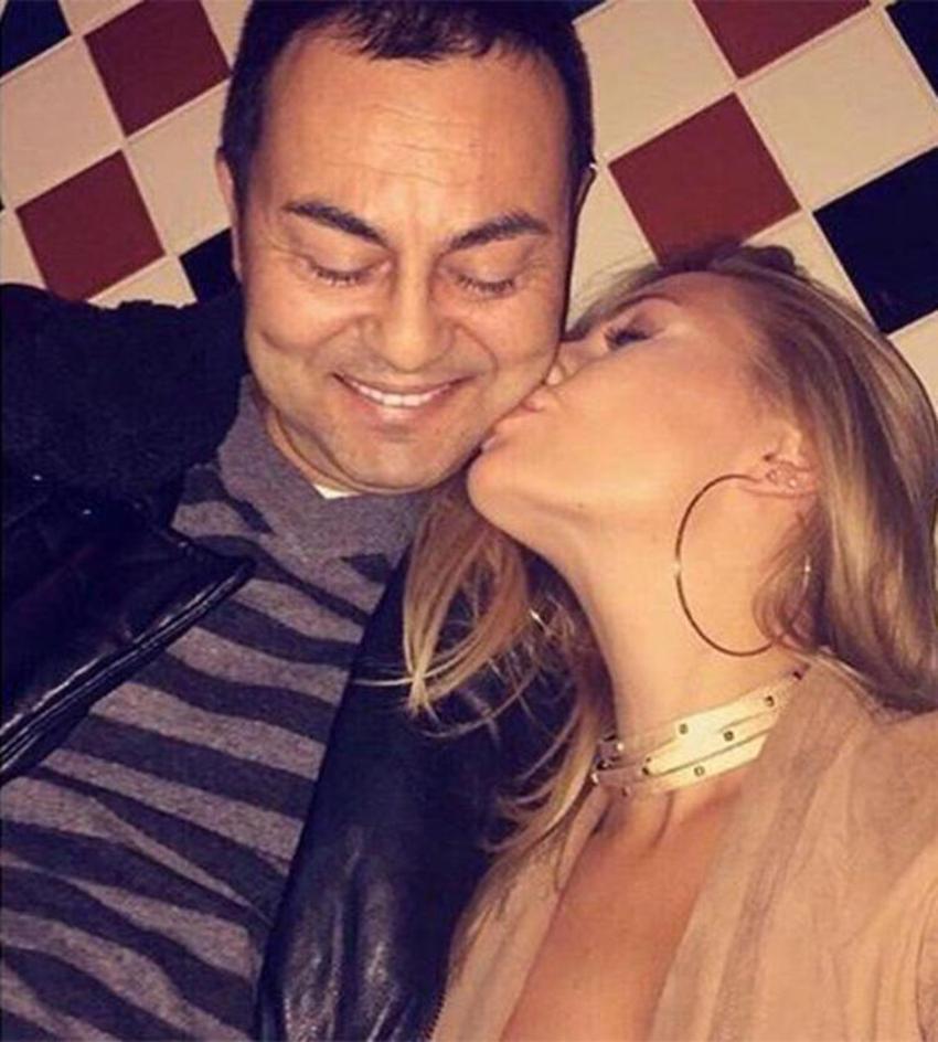 Chloe Loughnan'ın futbolcu yeni sevgilisi! Küçüklükten beri...