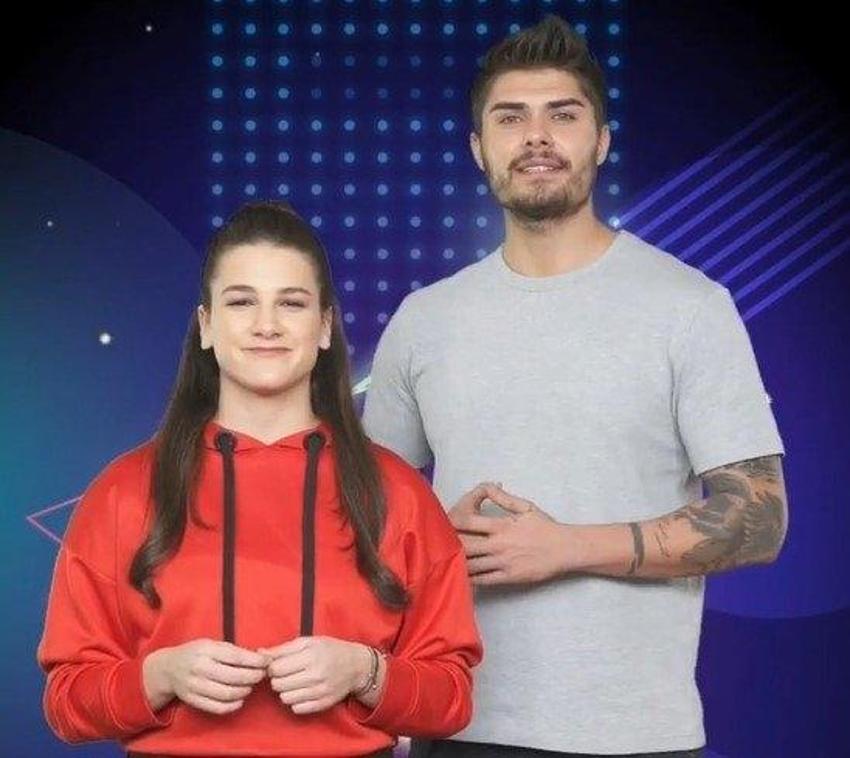 Nisa Bölükbaşı ile Barış Murat Yağcı ayrıldı!
