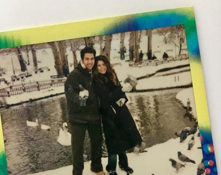 Beren Saat eski aşkı Efe Güray’ın doğum gününü unutmadı! "Benim kahramanım" notuyla andı