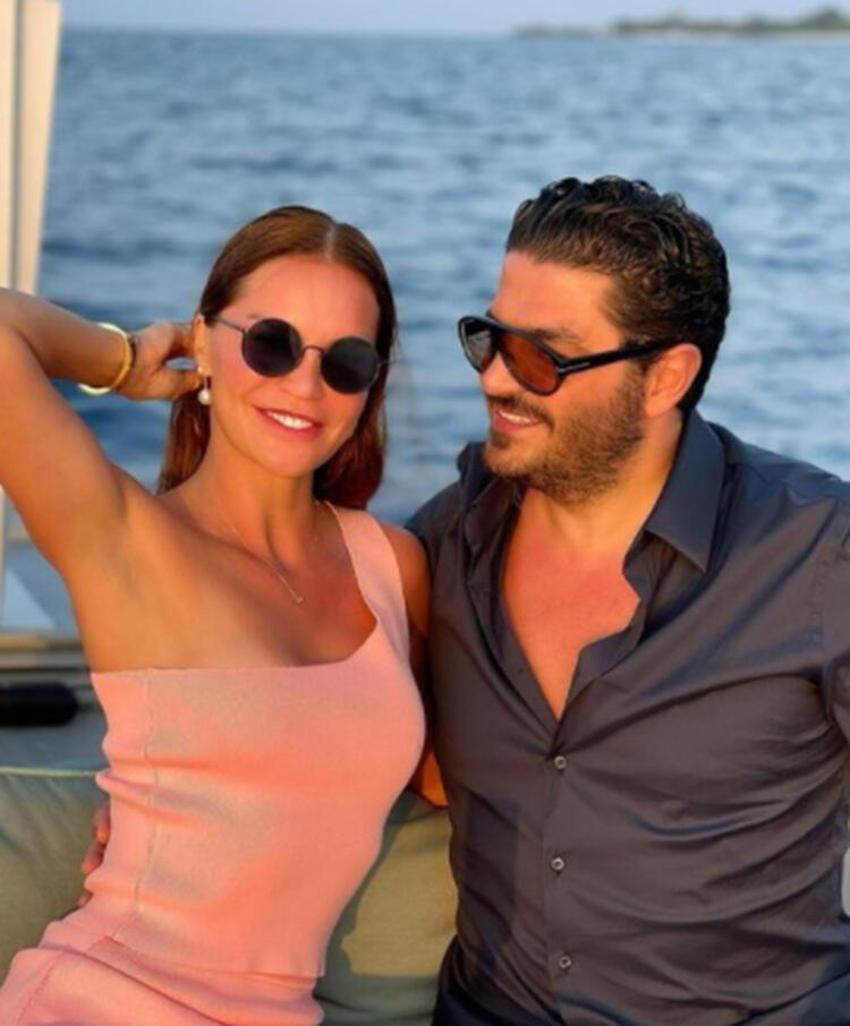 Ebru Şallı tek tek yanıtladı! 'Sürekli ev alınıyor bana'
