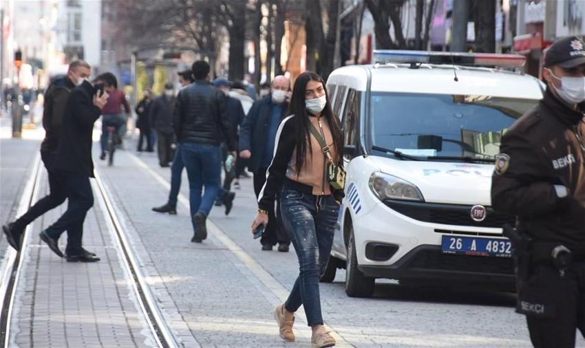 Meteoroloji'den son dakika açıklaması! 28 il için uyarı! Pazar günü çok kuvvetli geliyor...