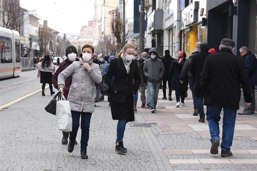 Meteoroloji'den son dakika açıklaması! 28 il için uyarı! Pazar günü çok kuvvetli geliyor...