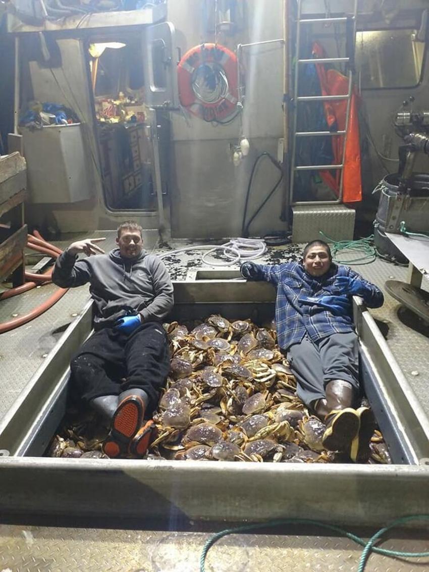 Balık yakaladı, ağzını açtı... Gördüğü karşısında şoka girdi!