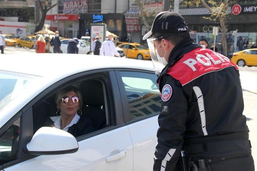 Sokağa çıkma yasağı ile ilgili son dakika gelişmesi! Saatleri değişiyor 3 aşamalı normalleşme planı...