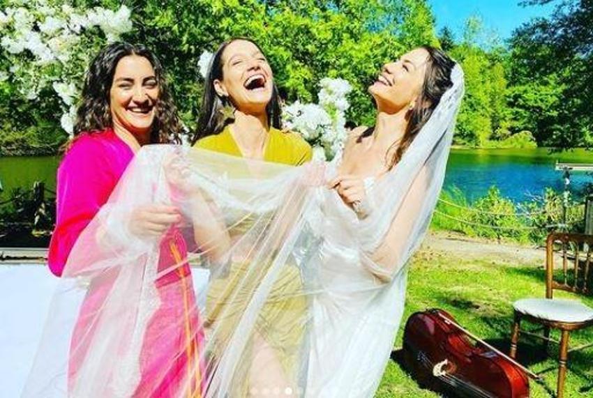 Demet Özdemir'den veda paylaşımı: Müthiş bir yolculuktu