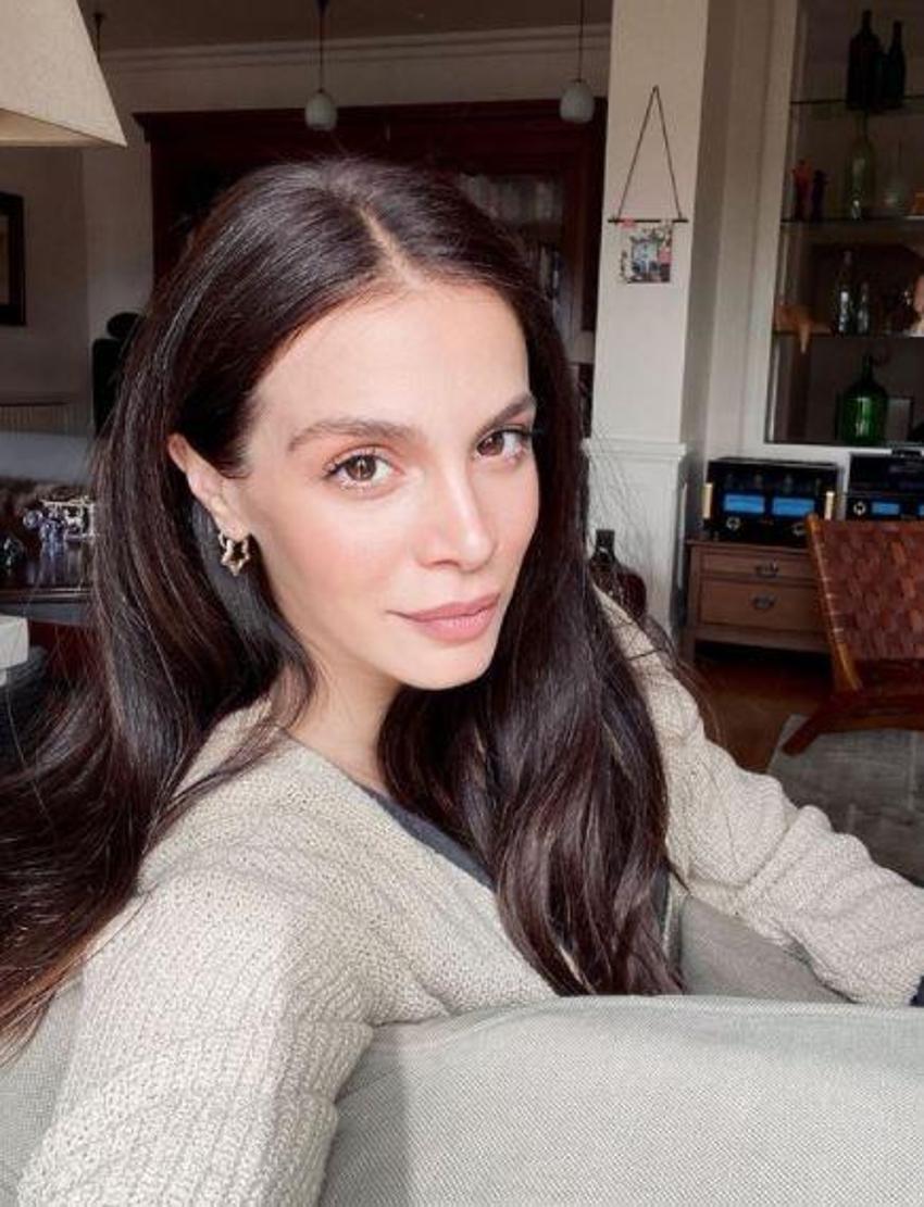 Cemre Kemer yeni eve taşındı! İşte manzarası...