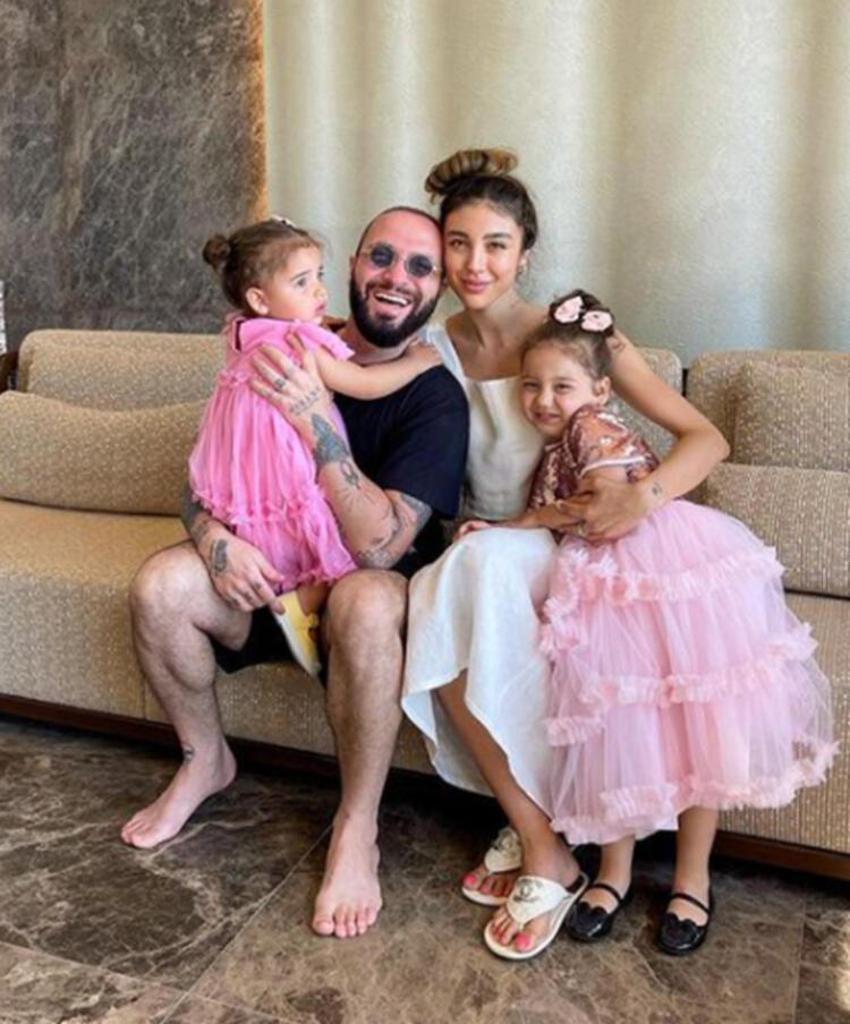 Berkay-Özlem Ada Şahin çifti tatilde! Günlüğü 25 bin TL...