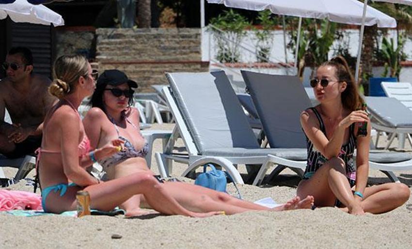 Türkiye'de 5 yıldızlı tatil! Plajlar turistlere kaldı!