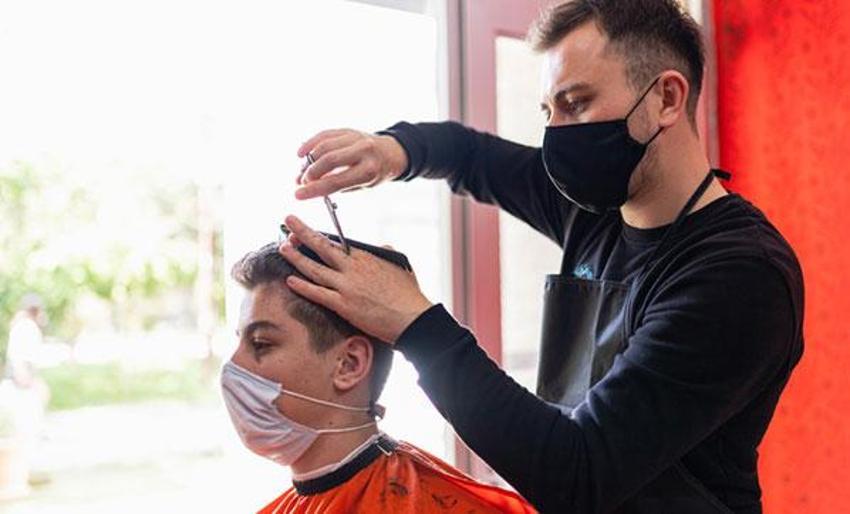 Hafta içi ve hafta sonu sokağa çıkma yasağında flaş gelişme! Belli oldu