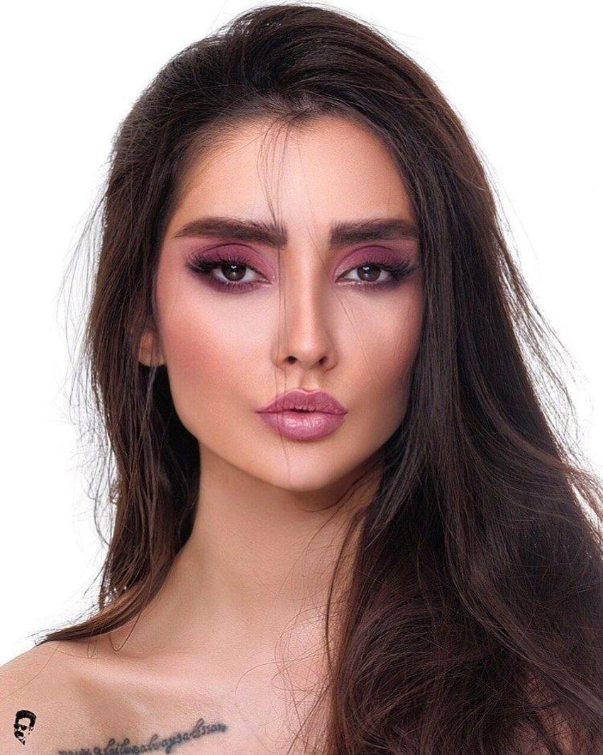 Ünlü model Qazal Yadegari'den şok iddia! 'Beni çıplak izlediler'