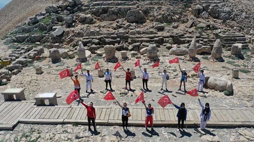 Kentlerde 19 Mayıs coşkusu!