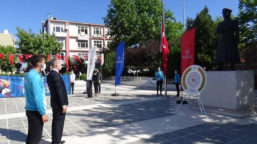 Kentlerde 19 Mayıs coşkusu!