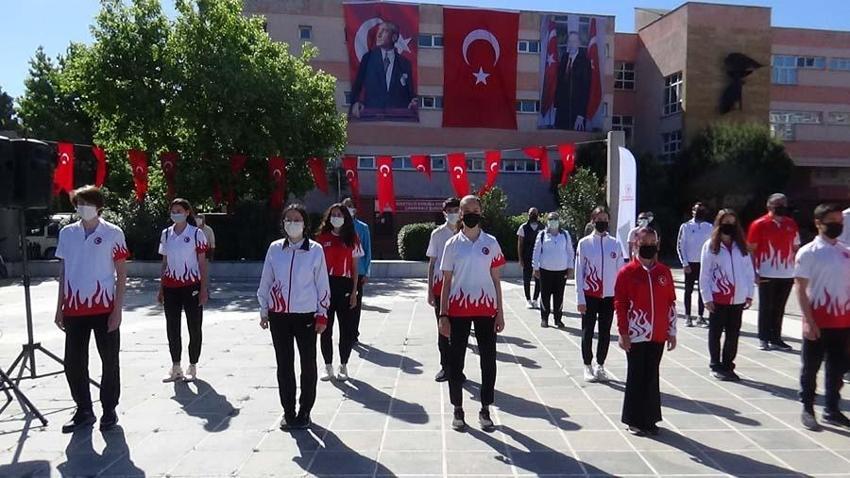 Kentlerde 19 Mayıs coşkusu!