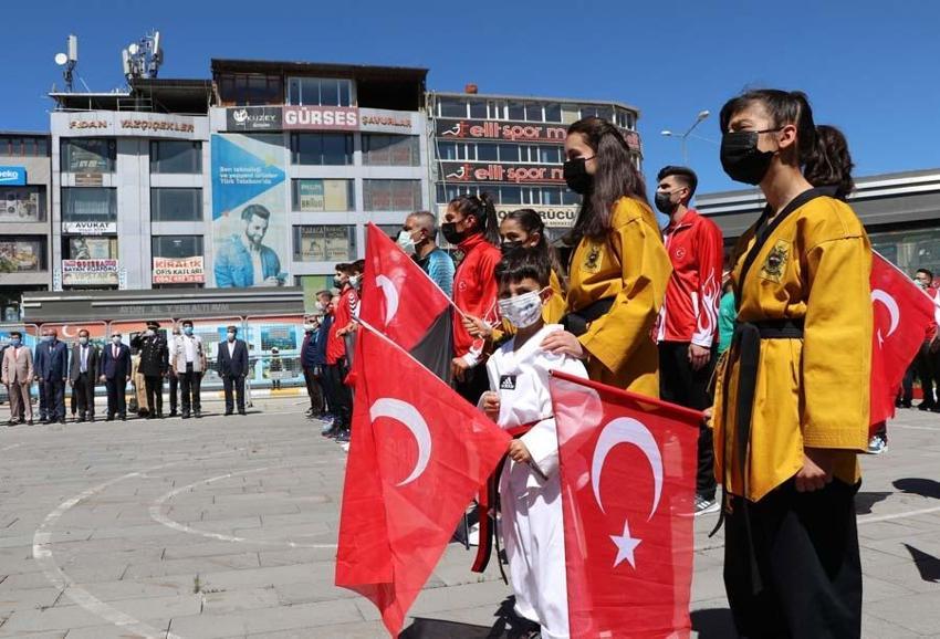 Kentlerde 19 Mayıs coşkusu!