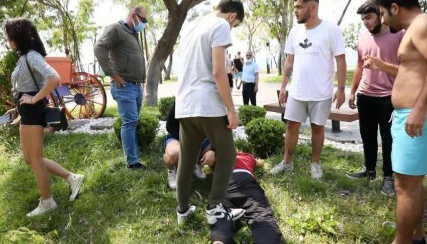Soyunma kabininin altından genç kızları çekmişti! Tutuklandı