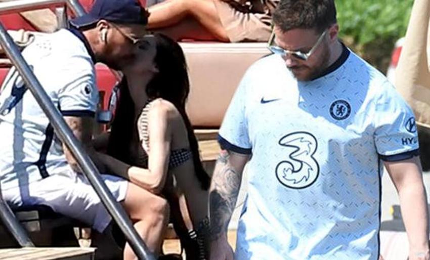 Sinan Akçıl'ı öpücüklere boğdu! 'Ricky Martin görünümlü Kadir İnanır gibiyim'