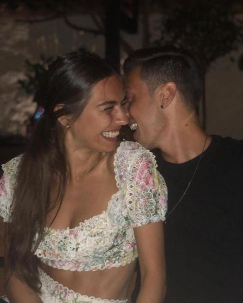 Amine Gülşe ve Mesut Özil'in saatleri 20 ev değerinde!