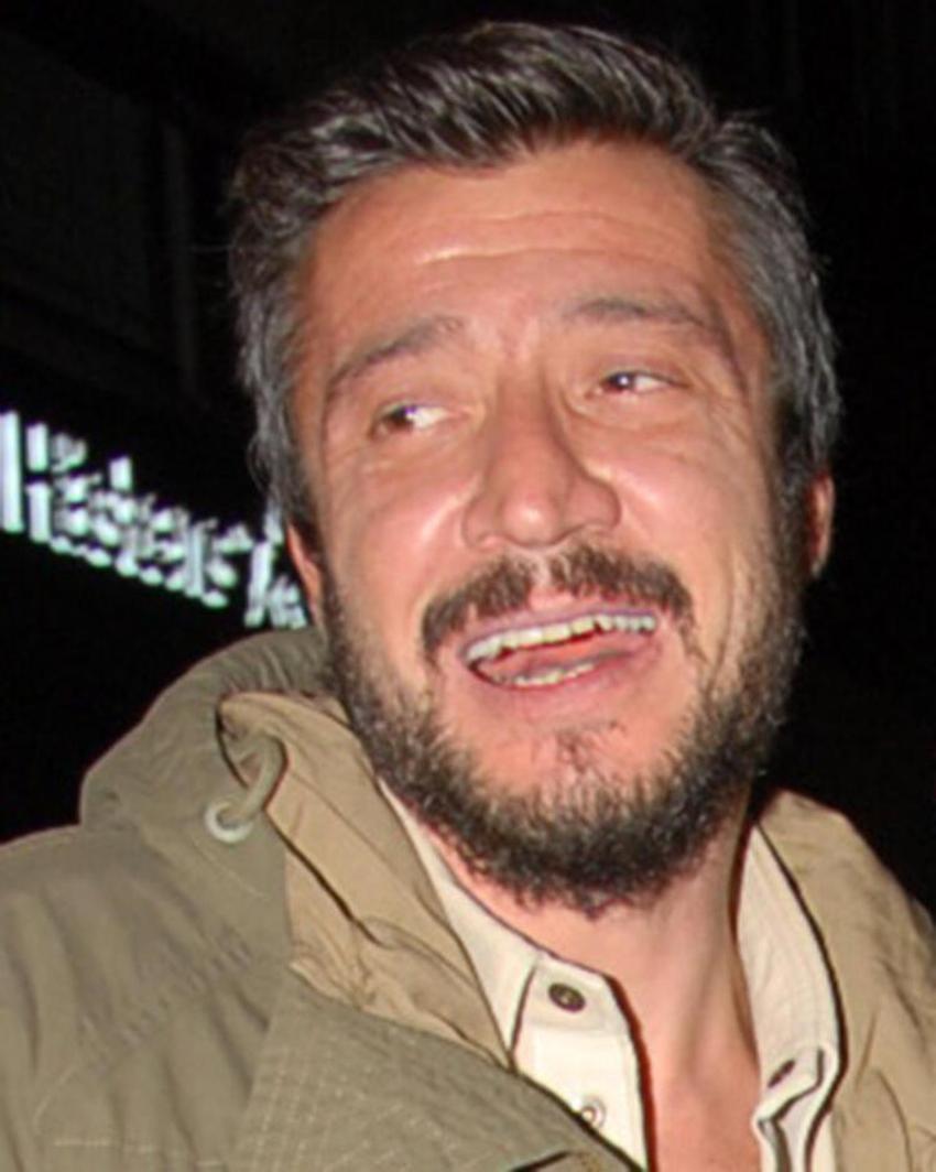 Tümer Metin hırsızlık çetesi tarafından soyuldu! 50 bin TL...