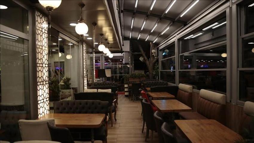 Hafta içi-hafta sonu sokağa çıkma yasaklarıyla ilgili son dakika açıklaması! Restoranlar, kafeler açılıyor! Saat 24.00 kadar...
