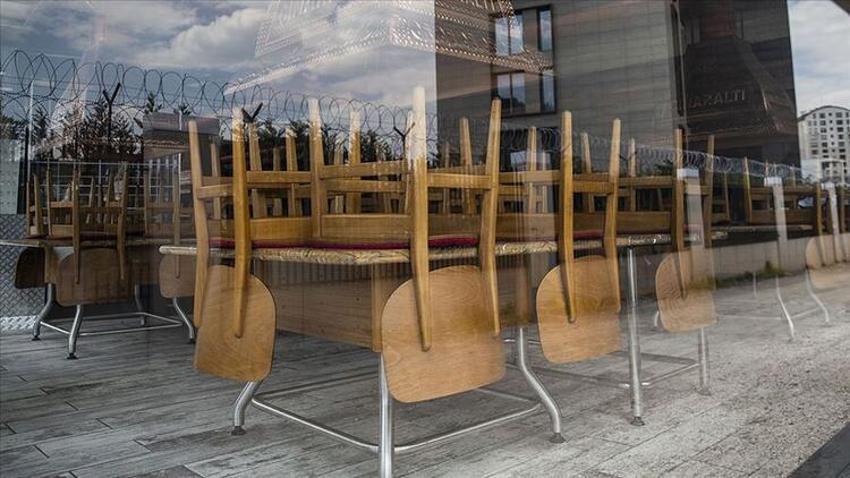 Hafta içi-hafta sonu sokağa çıkma yasaklarıyla ilgili son dakika açıklaması! Restoranlar, kafeler açılıyor! Saat 24.00 kadar...