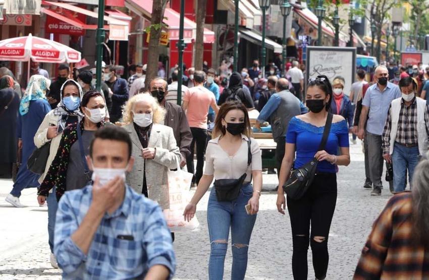 Hafta içi-hafta sonu sokağa çıkma yasaklarıyla ilgili son dakika açıklaması! Restoranlar, kafeler açılıyor! Saat 24.00 kadar...