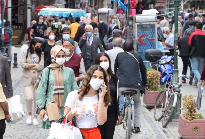 Hafta içi-hafta sonu sokağa çıkma yasaklarıyla ilgili son dakika açıklaması! Restoranlar, kafeler açılıyor! Saat 24.00 kadar...