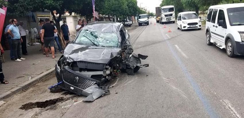 İlker Aksum'un otomobili takla attı! Araçta sıkıştı, son durumu...