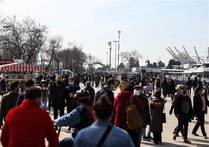 Hafta sonu ve hafta içi sokağa çıkma yasağı ile ilgili yeni gelişme! Yarın...