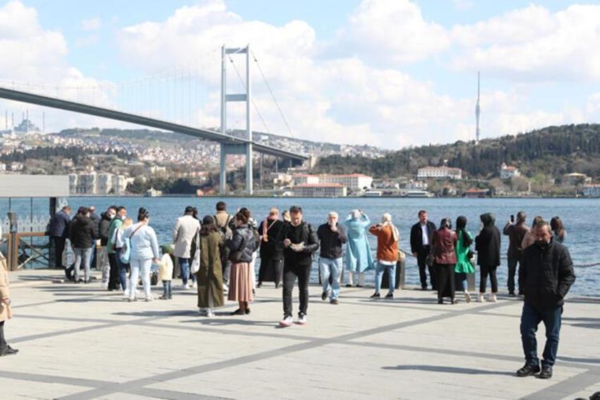 Hafta sonu ve hafta içi sokağa çıkma yasağı ile ilgili yeni gelişme! Yarın...