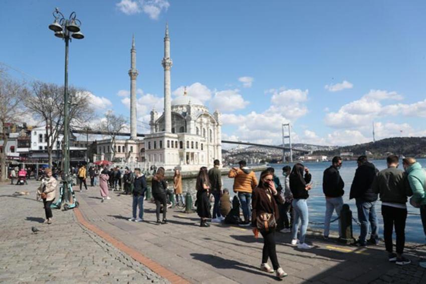 Hafta sonu ve hafta içi sokağa çıkma yasağı ile ilgili yeni gelişme! Yarın...