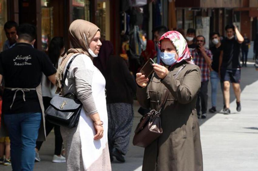 Hafta içi hafta sonu sokağa çıkma yasağı ile ilgili flaş açıklama! Restoranlar, kafeler, lokantalar açılıyor! Cumartesi ve pazar günü...