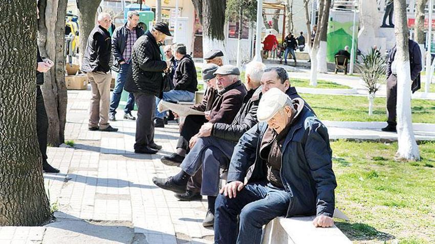 Hafta sonu hafta içi sokağa çıkma yasaklarıyla ilgili son dakika açıklaması! Kafeler, restoranlar, spor salonları açılıyor! Saatler belli oldu! Cumartesi ve pazar günü...