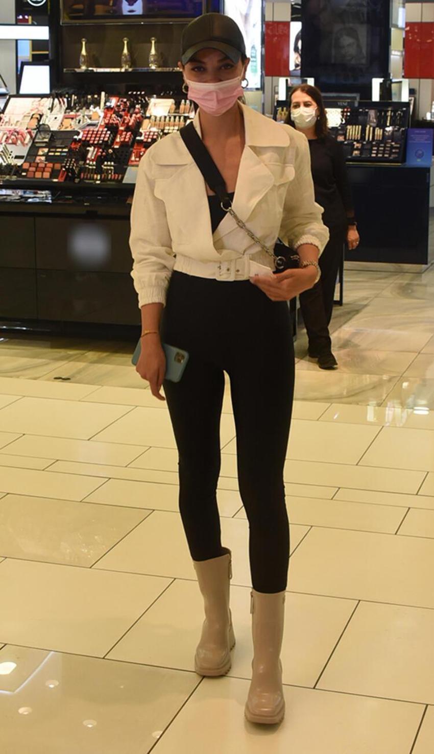 Hazal Filiz Küçükköse ilişki şartını açıkladı!