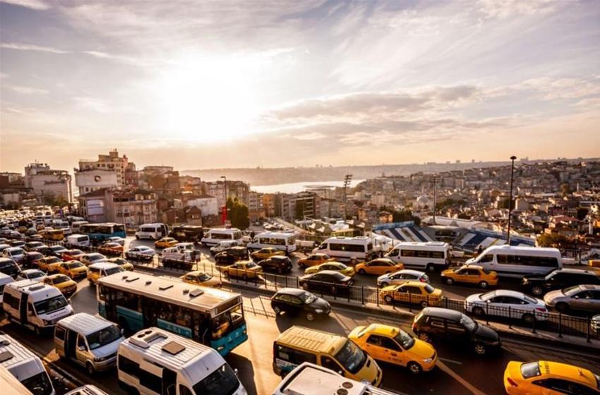 Arabası, ehliyeti olan herkesi ilgilendiriyor! Düşük fiyat...