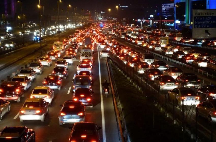 Arabası, ehliyeti olan herkesi ilgilendiriyor! Düşük fiyat...