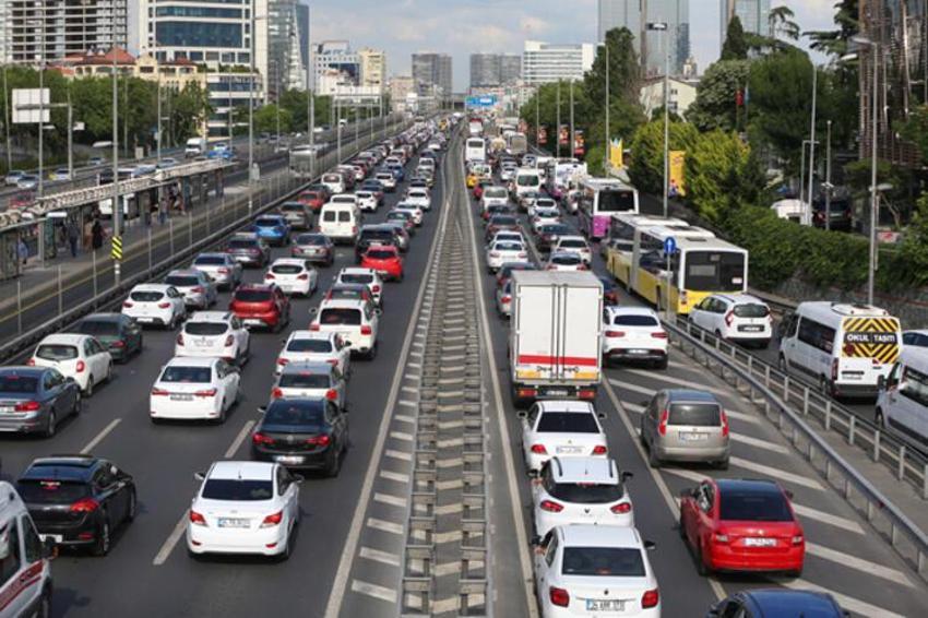 Arabası, ehliyeti olan herkesi ilgilendiriyor! Düşük fiyat...