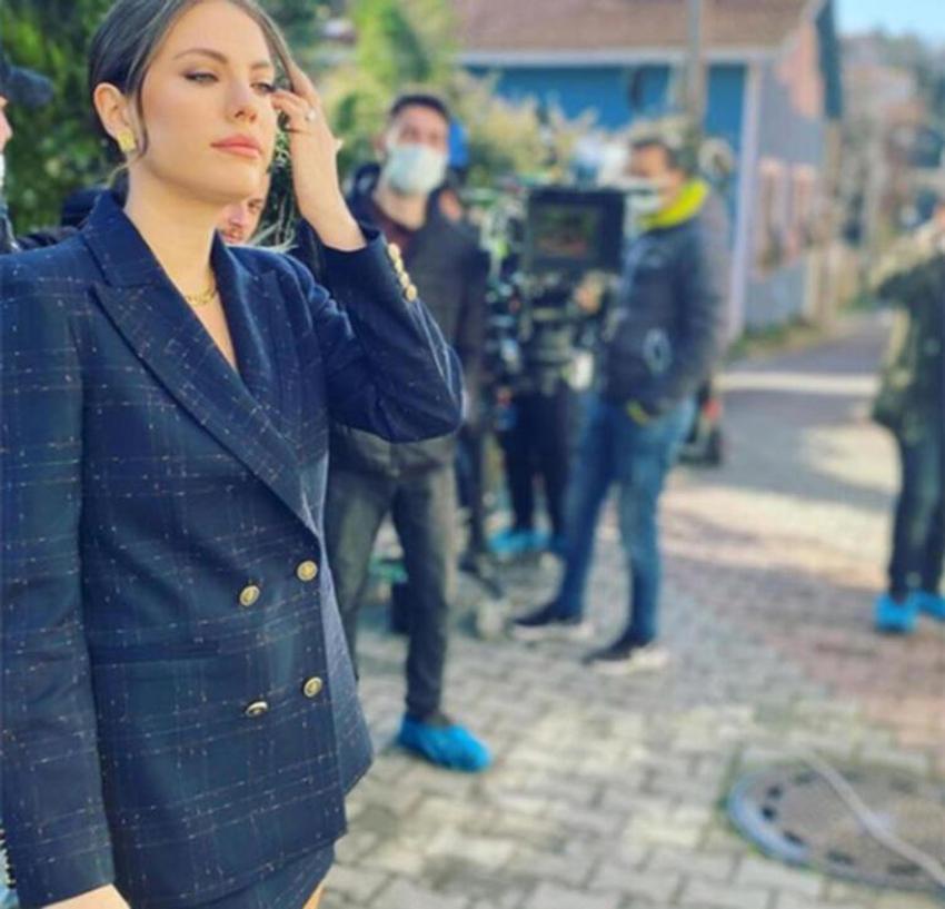 Eda Ece'den fotoğraf açıklaması! 'Koya koya bunu mu koydun?'
