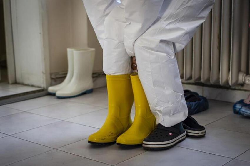 Hafta içi hafta sonu sokağa çıkma yasaklarıyla ilgili flaş gelişme! Saatler değişiyor... Yeni yasaklar geliyor... Sonbahara kadar