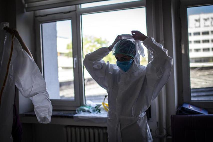 Hafta içi hafta sonu sokağa çıkma yasaklarıyla ilgili flaş gelişme! Saatler değişiyor... Yeni yasaklar geliyor... Sonbahara kadar