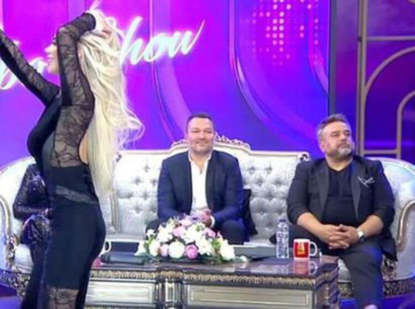 Olay oldu! 'Didem'e bakmadın ama kızları soydun'