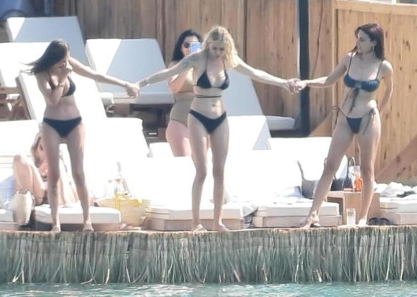 Ünlü oyuncu Hazal Filiz Küçükköse sezonu açtı