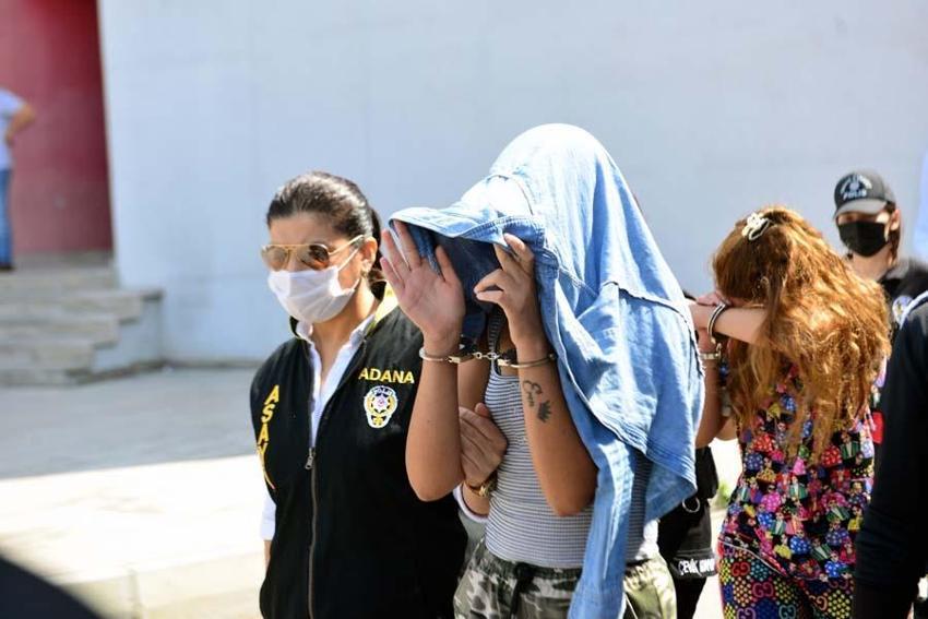 Yol kenarında iğrenç anlar! 70 farklı şifre kullanmışlar: Manuş, gılleci, puşka...