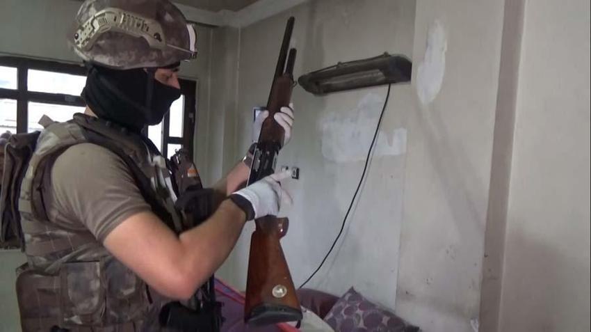 Yol kenarında iğrenç anlar! 70 farklı şifre kullanmışlar: Manuş, gılleci, puşka...