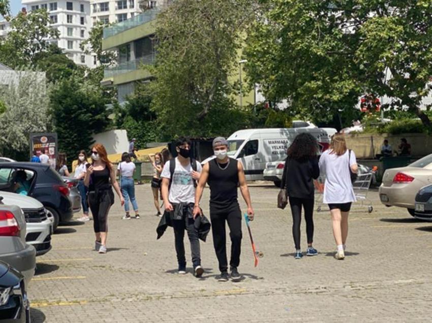 Hafta sonu hafta içi sokağa çıkma yasaklarıyla ilgili son dakika gelişmesi! Yeni kararı açıkladı: Saatler ve pazar günü yasağı...