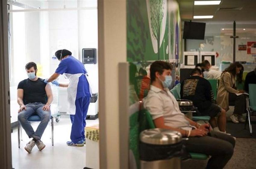 Yasak kararları peş peşe geliyor! Yapmayan oralara giremeyecek: Kahvehaneler, statlar, AVM'ler...