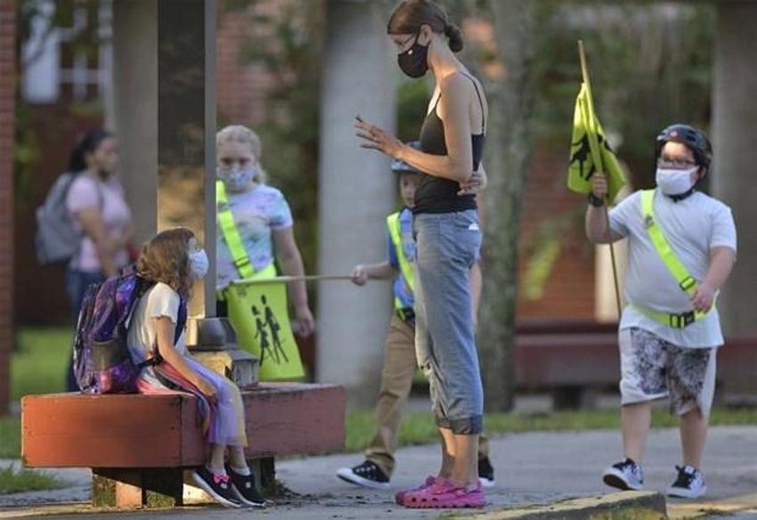 Yasak kararları peş peşe geliyor! Yapmayan oralara giremeyecek: Kahvehaneler, statlar, AVM'ler...