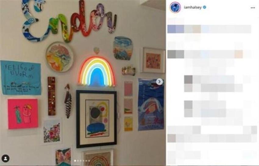 Halsey, Türkçe'yi ilerletti! 'Tombalak bebek'