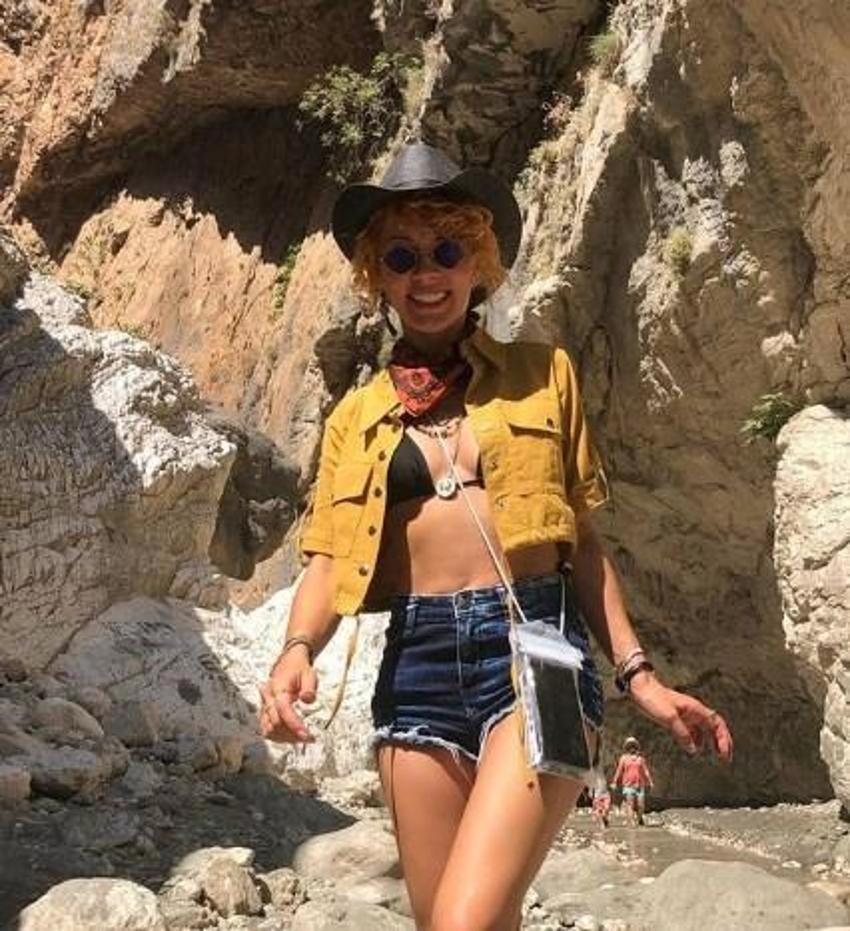 Güldür Güldür’ün Çiçek’i Açelya Topaloğlu'nun sevgilisi ünlü oyuncu çıktı!