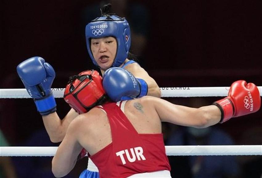 Gece 04.00'te ameliyata alındı 2,5 ay sonra Tokyo'da tarih yazdı! Busenaz Sürmeneli'nin başarı hikayesi alkış topladı
