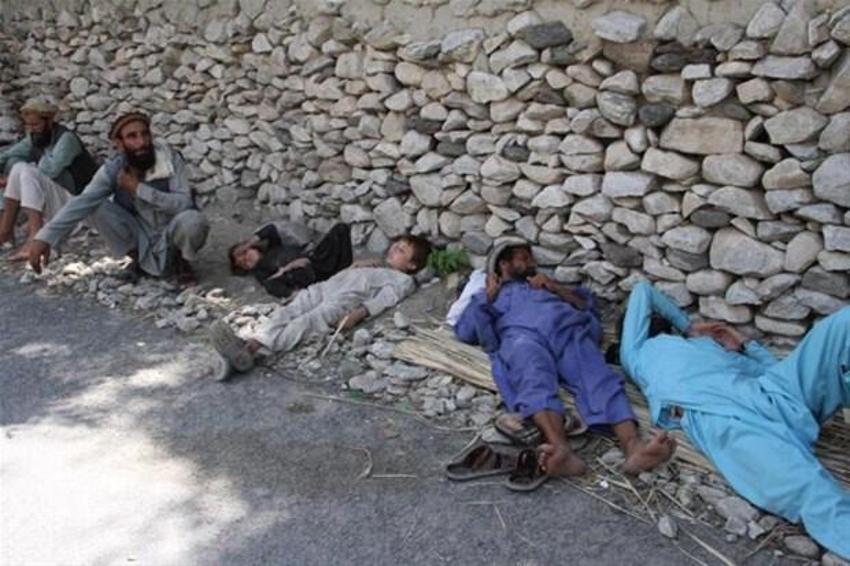 Dünyanın gözü orada, Kunduz da düştü! Taliban durmuyor, ABD vurmaya başladı...
